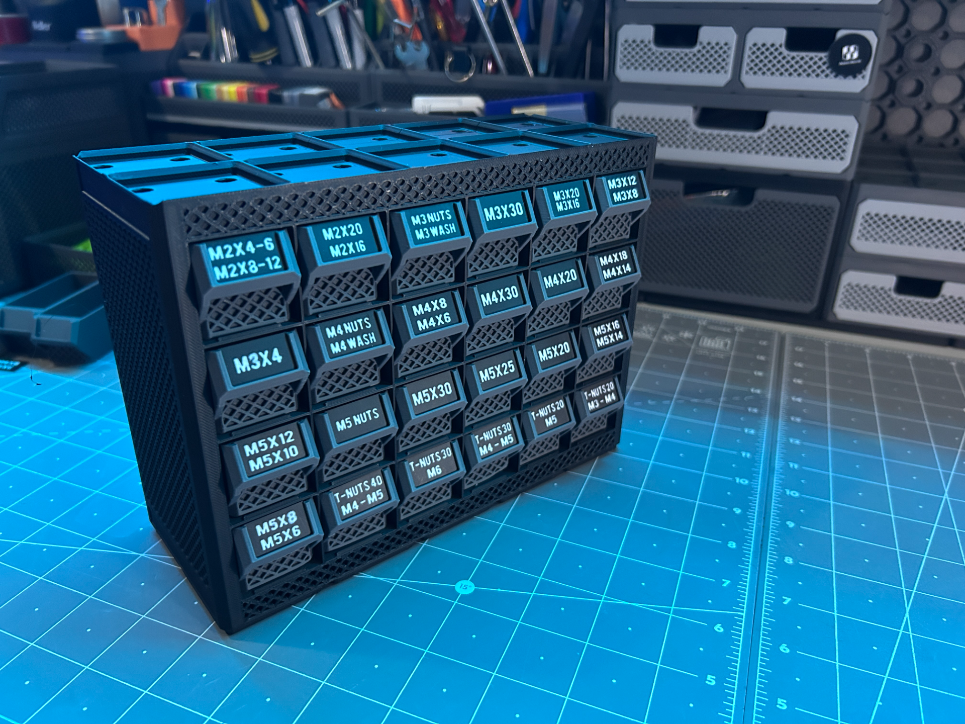 Rugged Screw Drawers